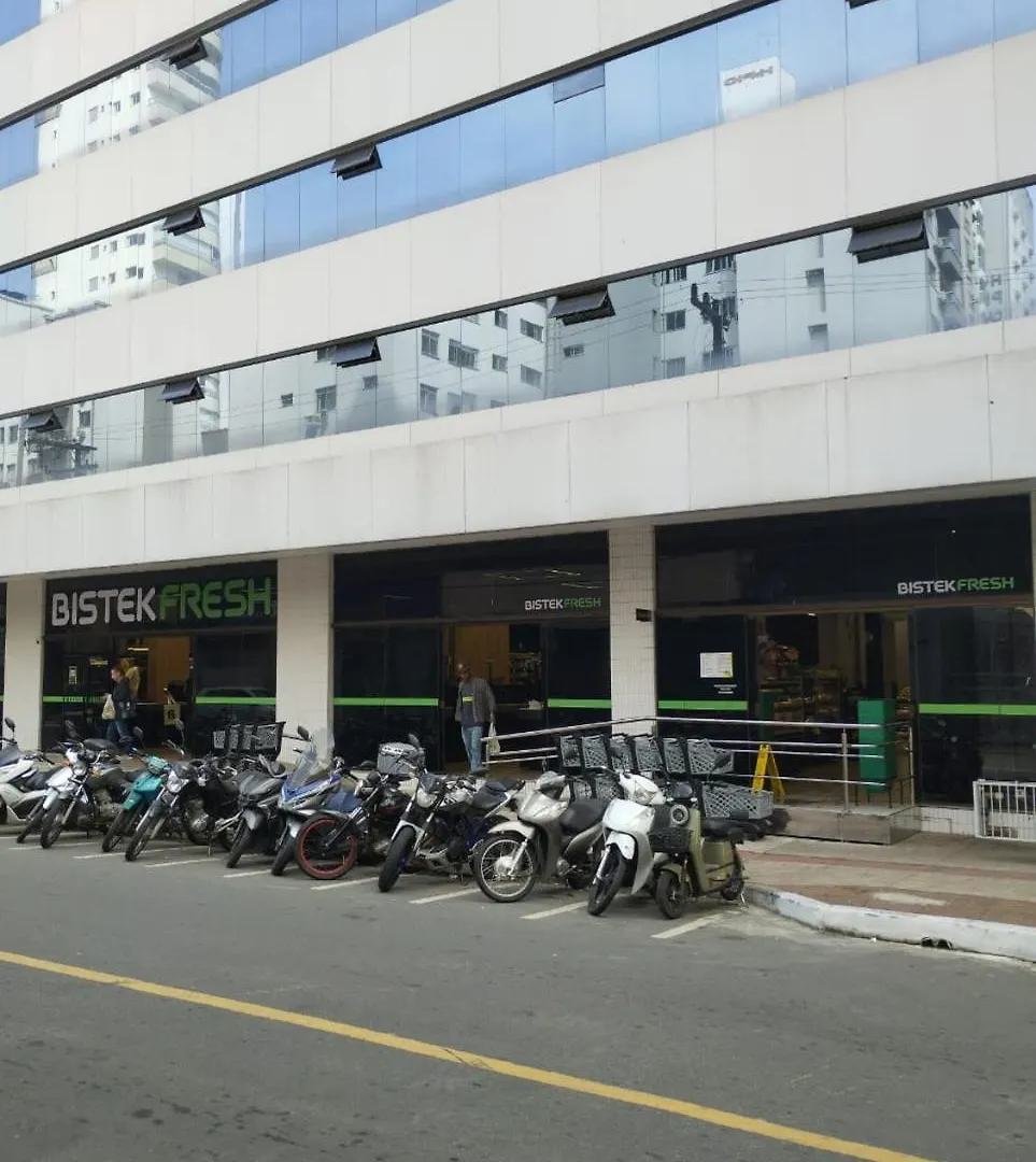 Apartamento Frente Ao Shopping Balneário Camboriú 0*,